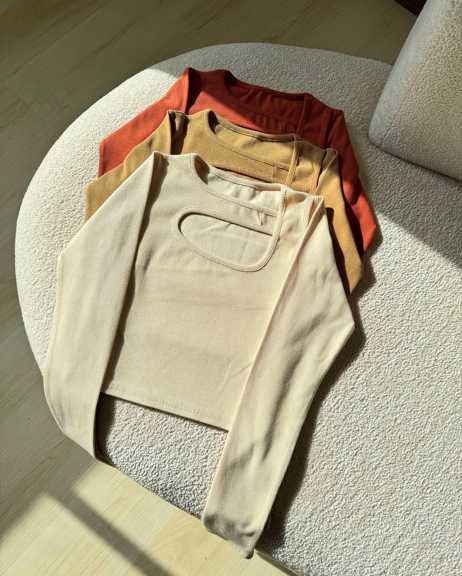 کراپ یقه مارپیچ آستین بلند کشبافت زنانه فری سایز